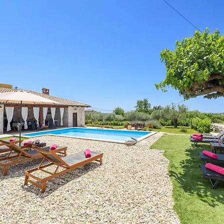 Villa Lanca By Medaki